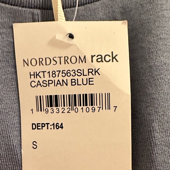 & Layered NWT - Picture 6 of 10